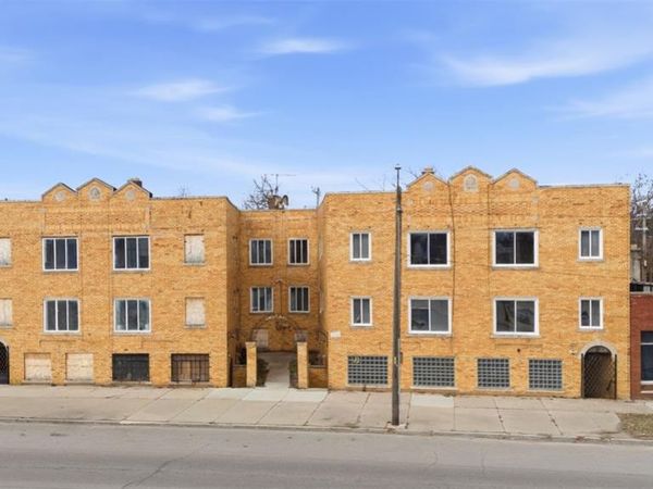 15523 Mack Avenue, Detroit, MI 48224