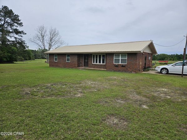 1971 Lewis Lane , Bonifay, FL 32425