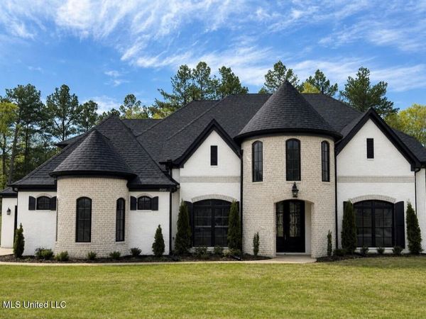 206 Poplar Lane, Holly Springs, MS 38635