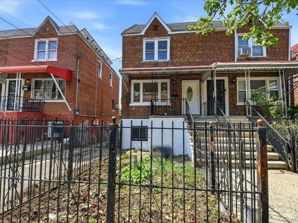 4135 Murdock Avenue, Bronx, NY 10466