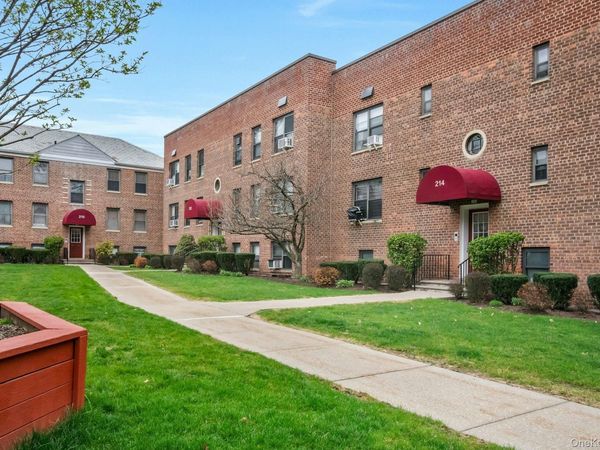 214 Richbell Road , Unit 2C, Mamaroneck, NY 10543