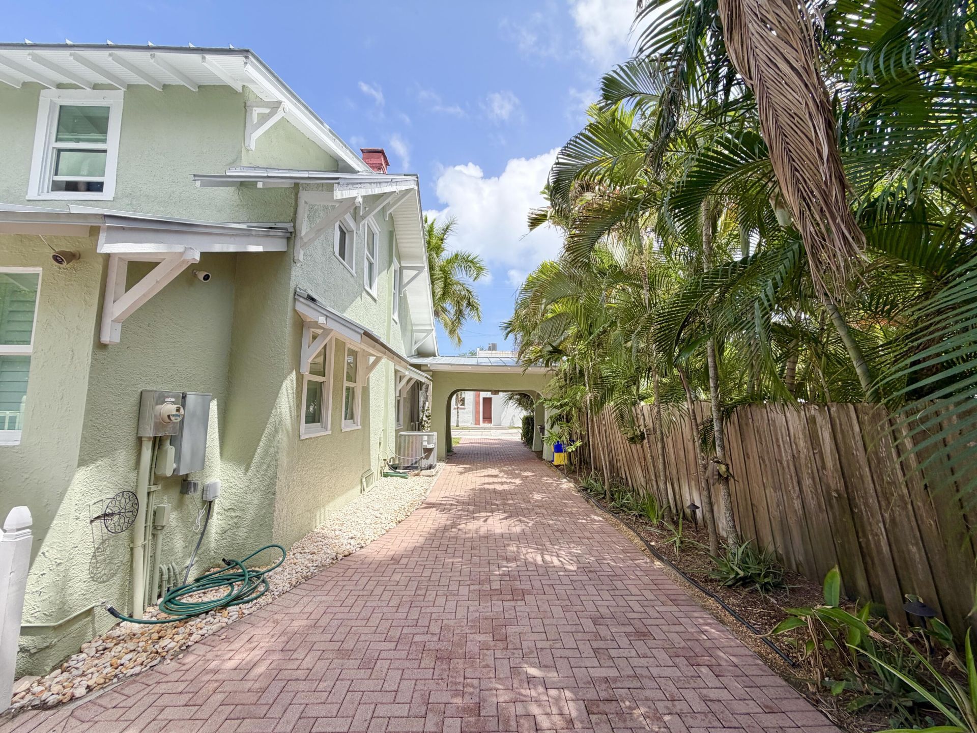1605 Georgia Avenue, West Palm Beach, FL 33401 Photo