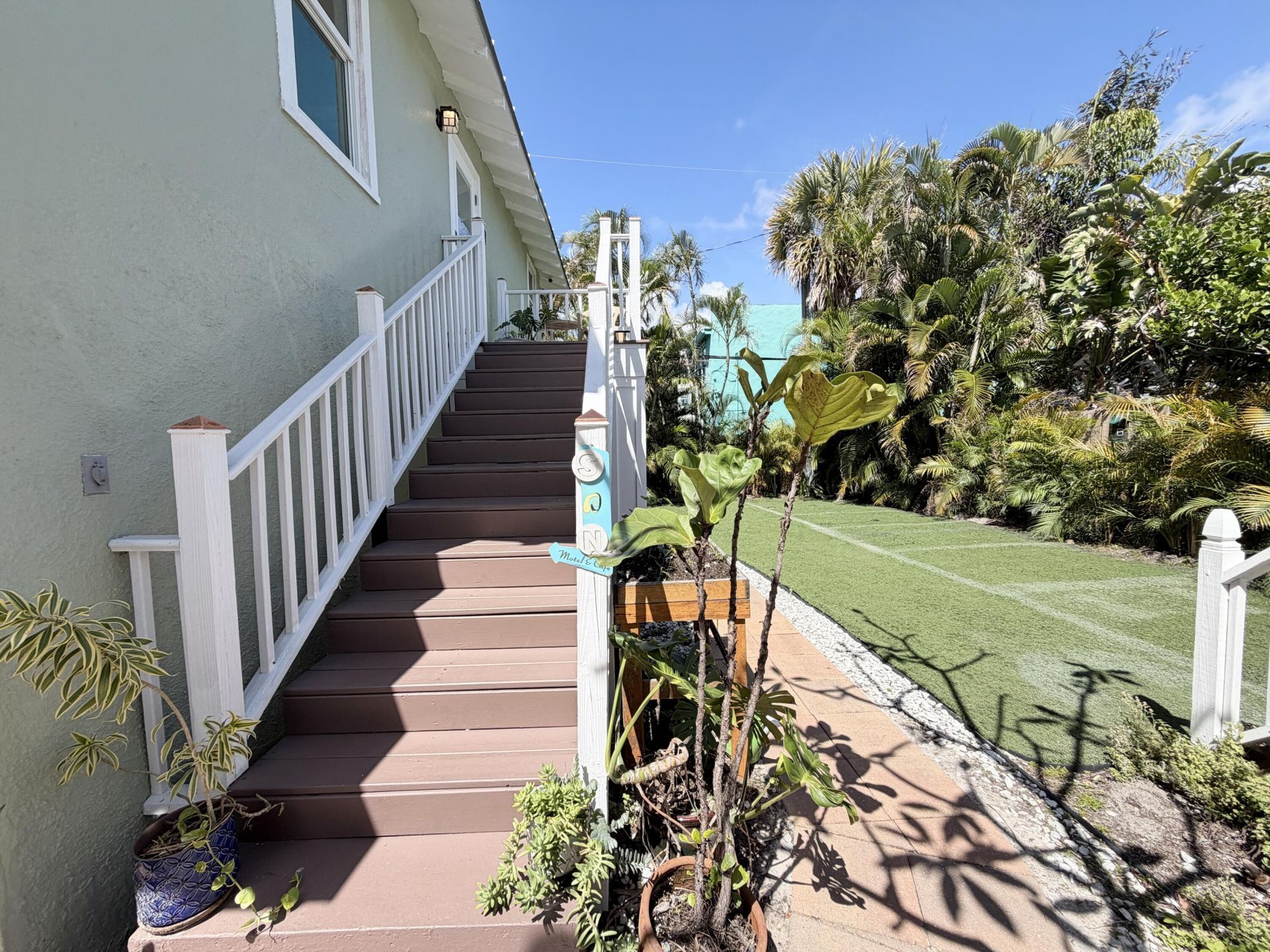 1605 Georgia Avenue, West Palm Beach, FL 33401 Photo