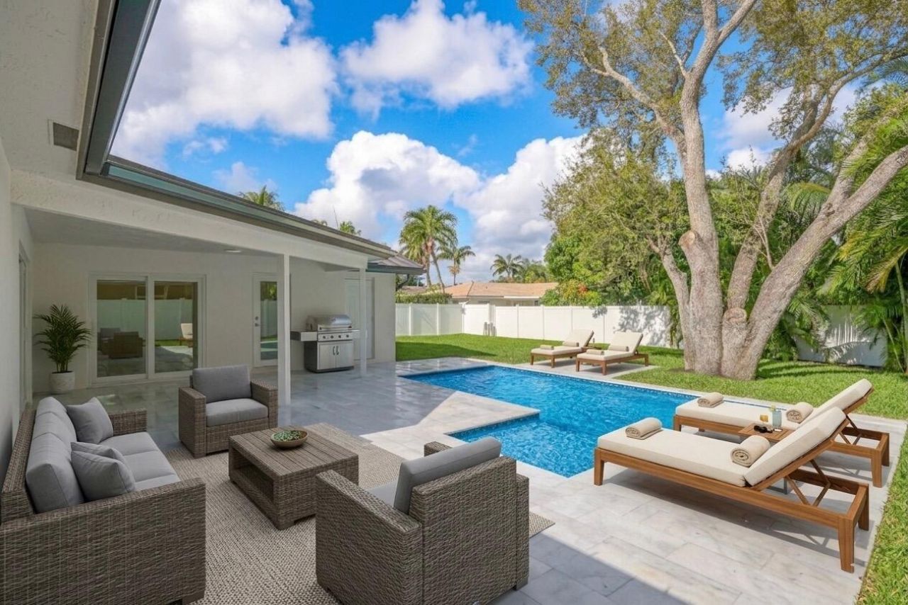 979 NW 8th Street, Boca Raton, FL 33486 Photo