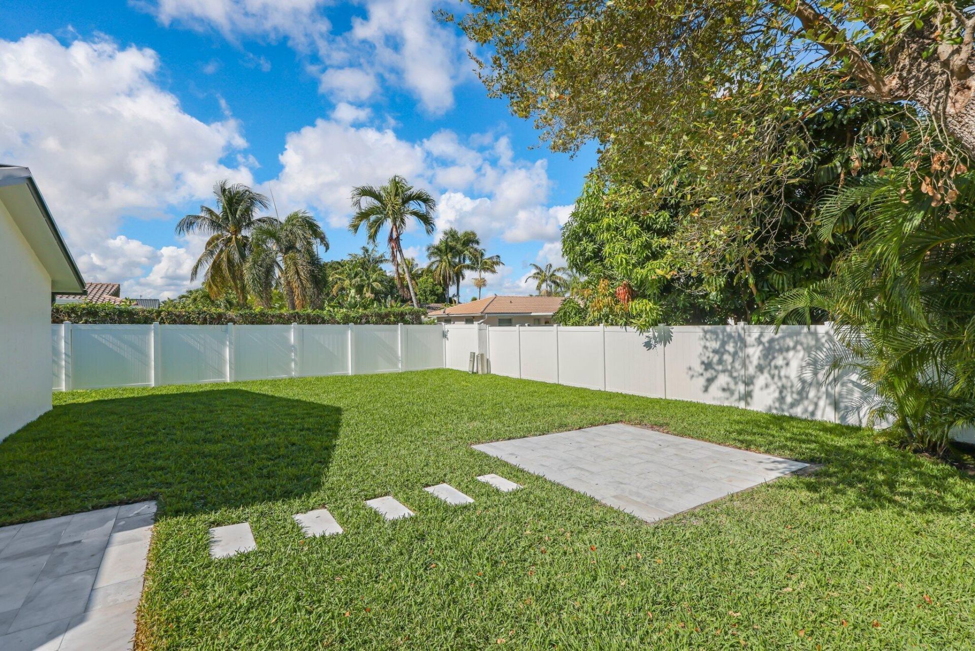 979 NW 8th Street, Boca Raton, FL 33486 Photo