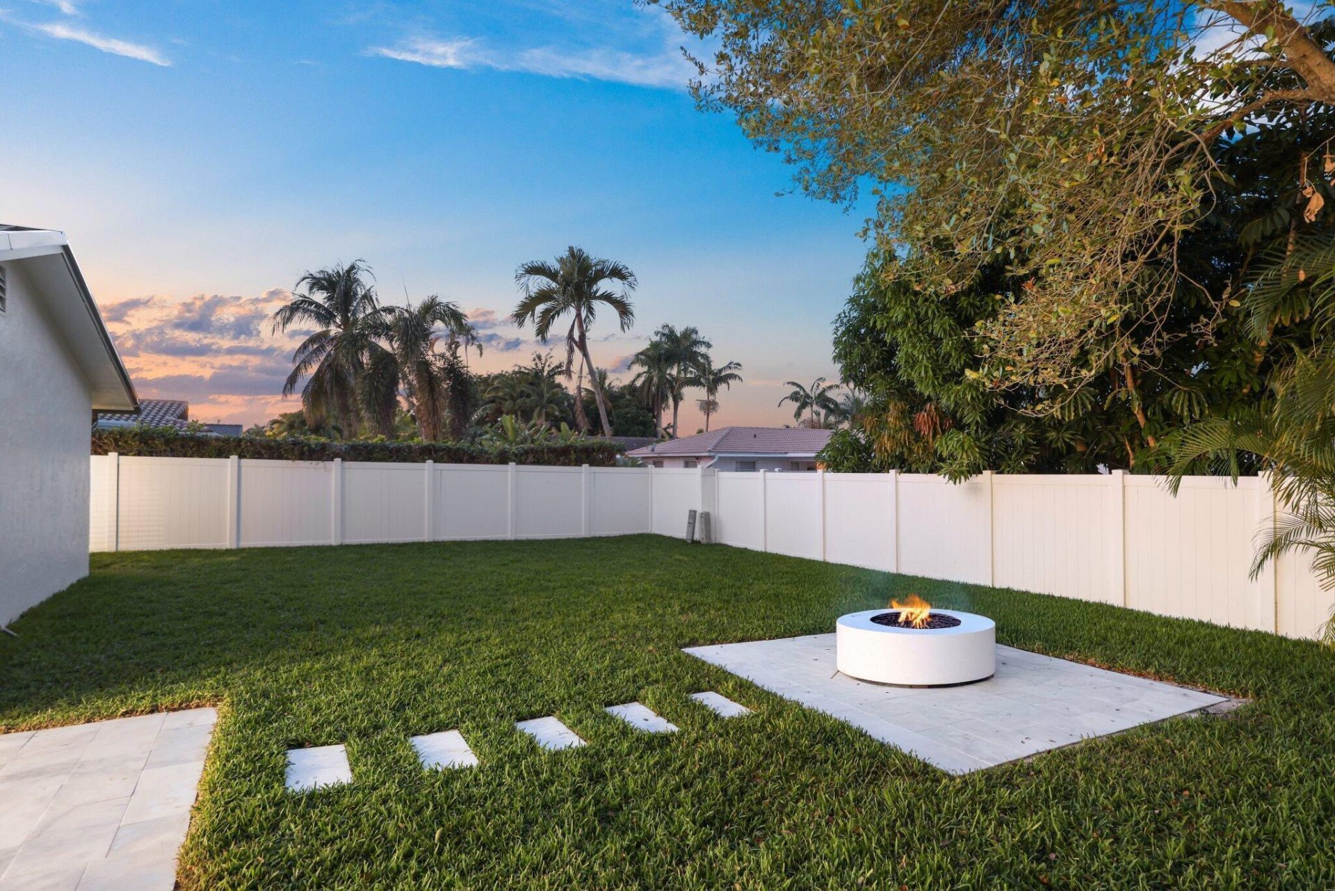 979 NW 8th Street, Boca Raton, FL 33486 Photo