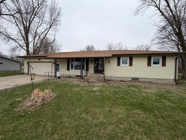 447 2nd Avenue SW, Winnebago, MN 56098