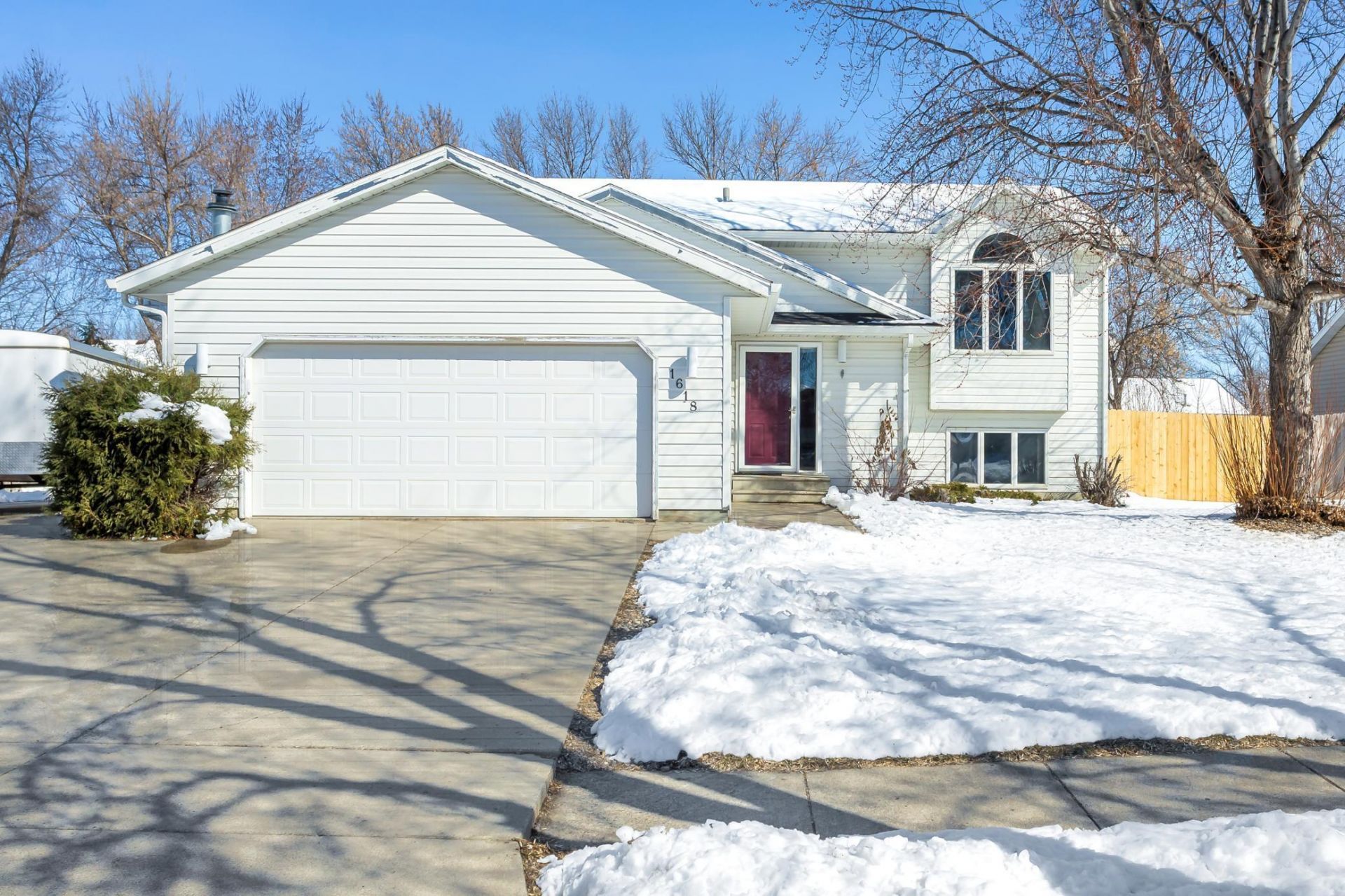 1618 16th Avenue E primary photo