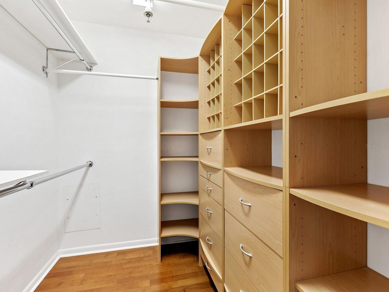 1255 N Gulfstream Avenue , Unit 205, Sarasota, FL 34236 Photo