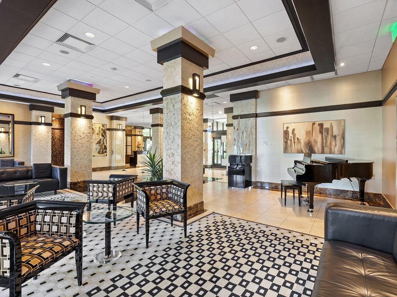 1255 N Gulfstream Avenue , Unit 205, Sarasota, FL 34236 Photo