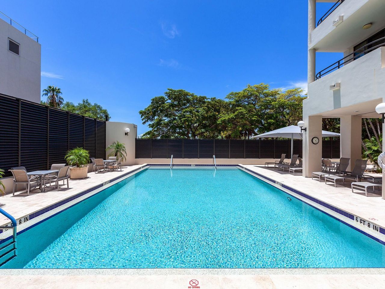 1255 N Gulfstream Avenue , Unit 205, Sarasota, FL 34236 Photo