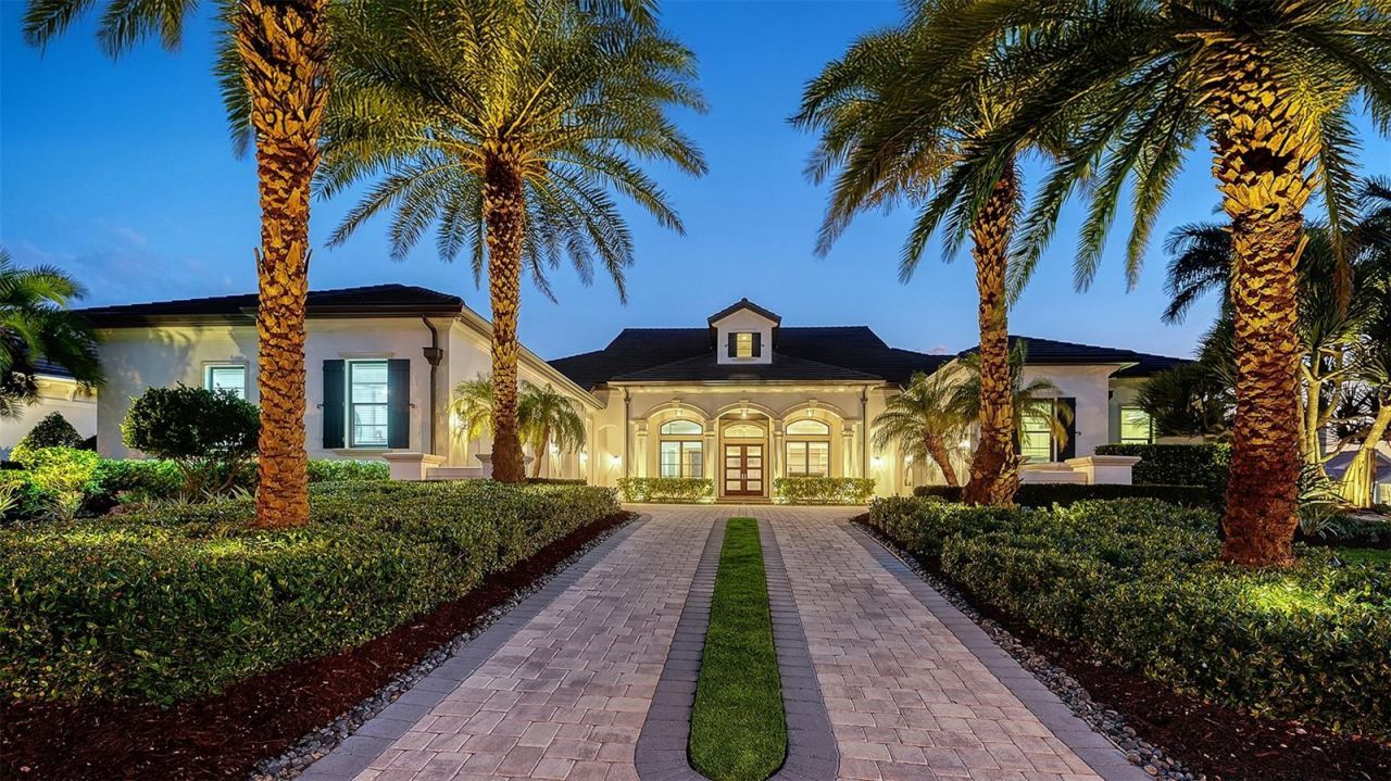 313 Lookout Point Drive, Osprey, FL 34229 Photo