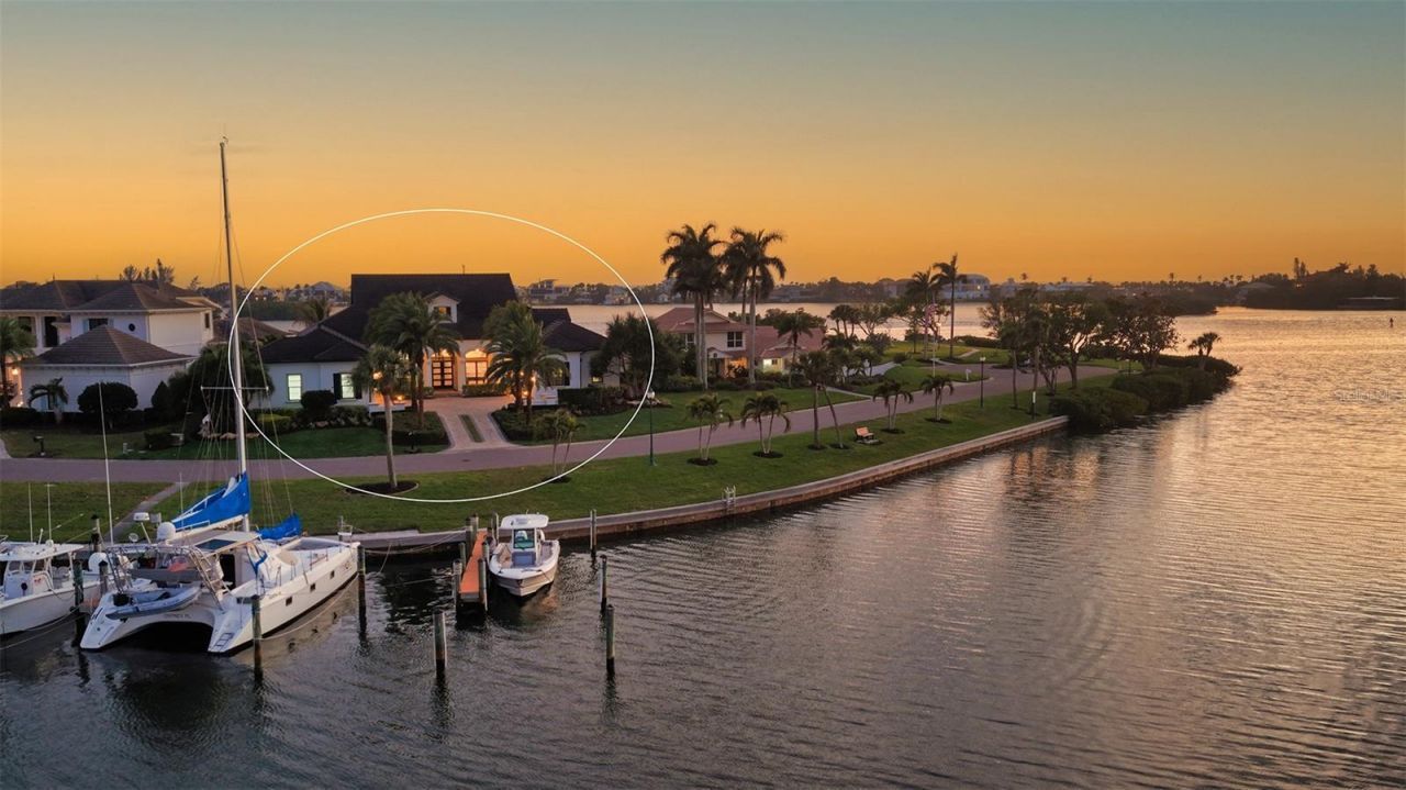 313 Lookout Point Drive, Osprey, FL 34229 Photo