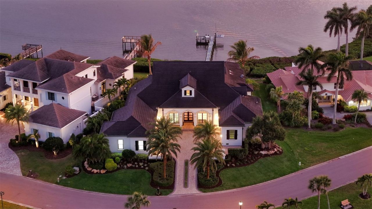 313 Lookout Point Drive, Osprey, FL 34229 Photo