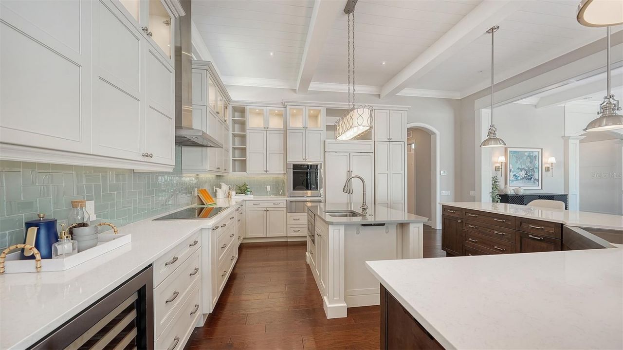 313 Lookout Point Drive, Osprey, FL 34229 Photo