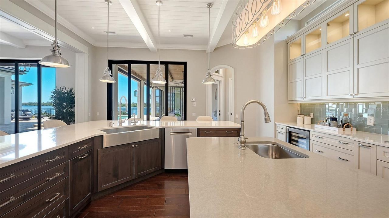 313 Lookout Point Drive, Osprey, FL 34229 Photo