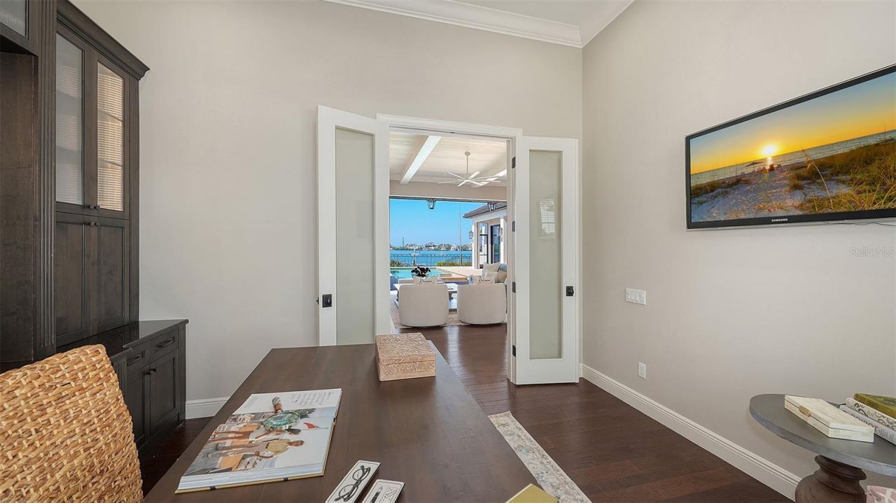 313 Lookout Point Drive, Osprey, FL 34229 Photo