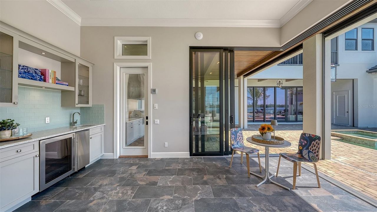 313 Lookout Point Drive, Osprey, FL 34229 Photo