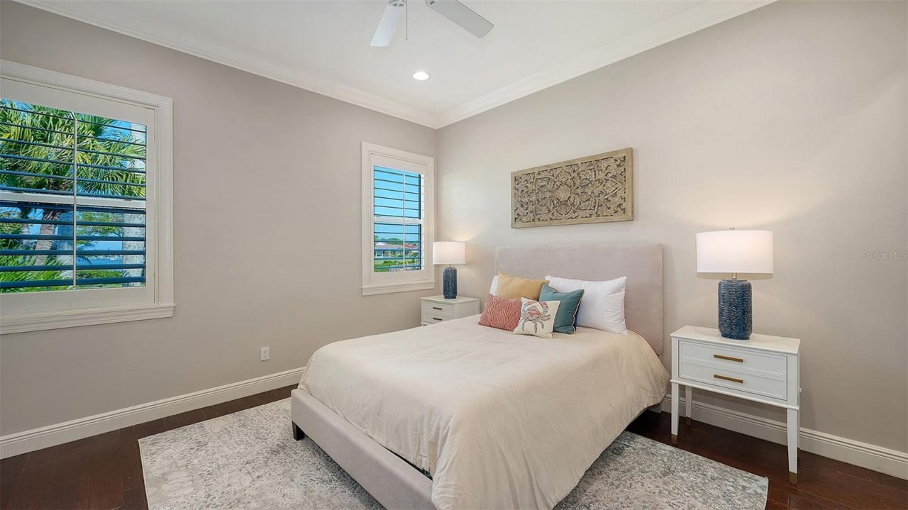 313 Lookout Point Drive, Osprey, FL 34229 Photo