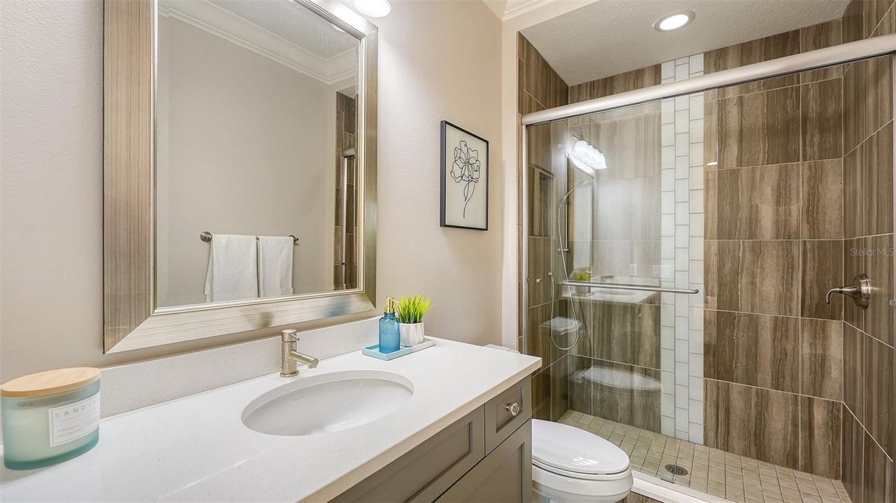 313 Lookout Point Drive, Osprey, FL 34229 Photo