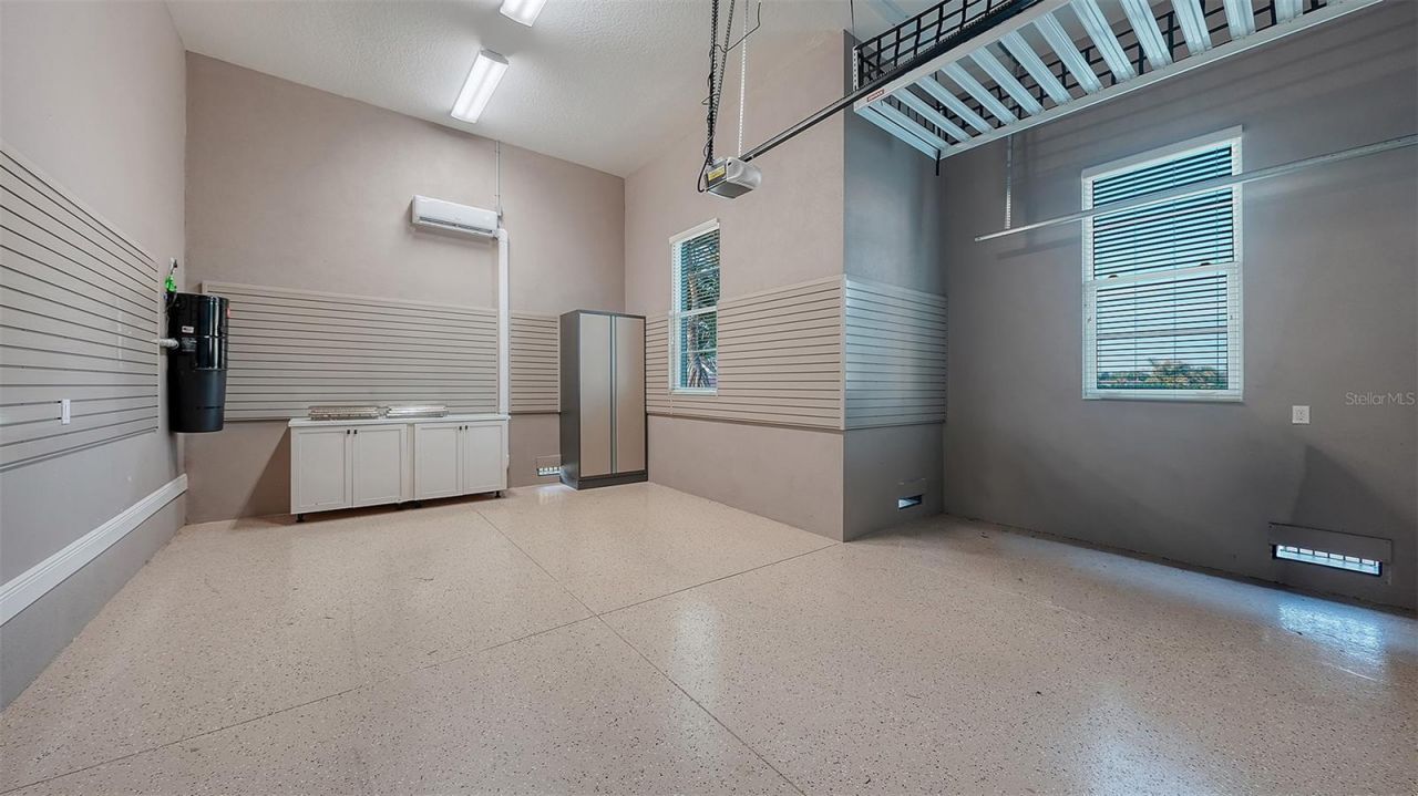 313 Lookout Point Drive, Osprey, FL 34229 Photo