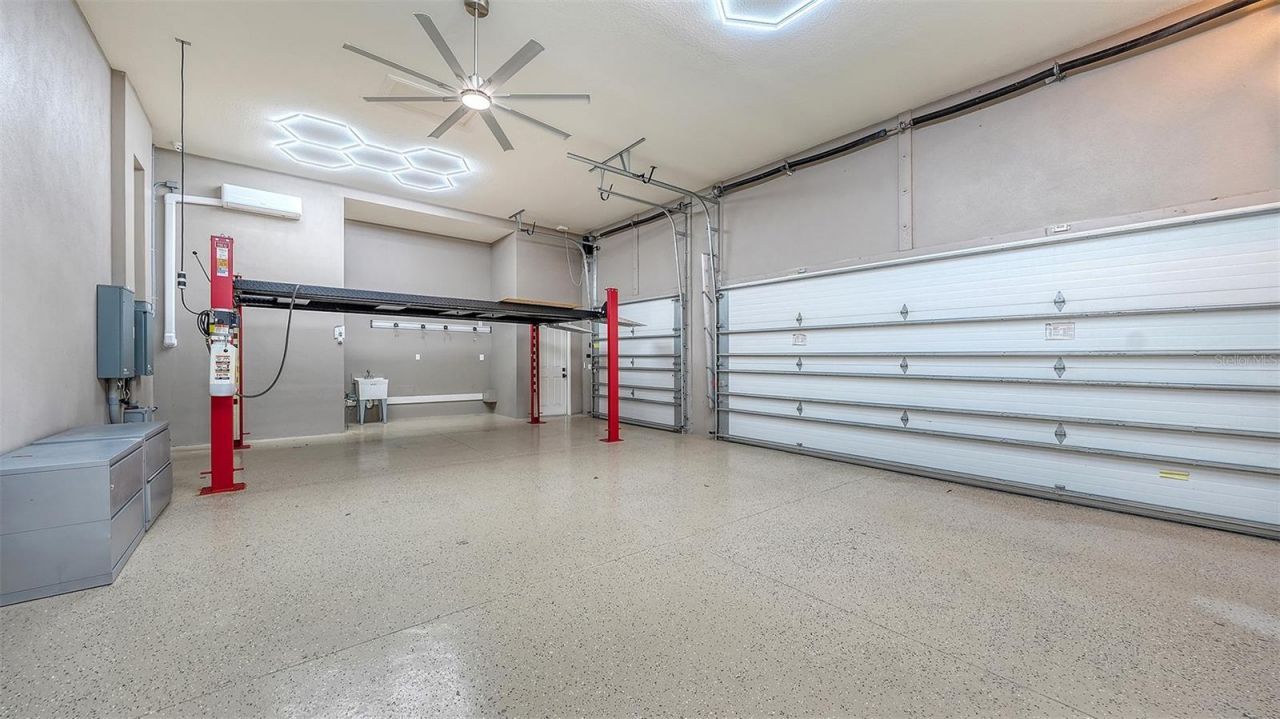 313 Lookout Point Drive, Osprey, FL 34229 Photo