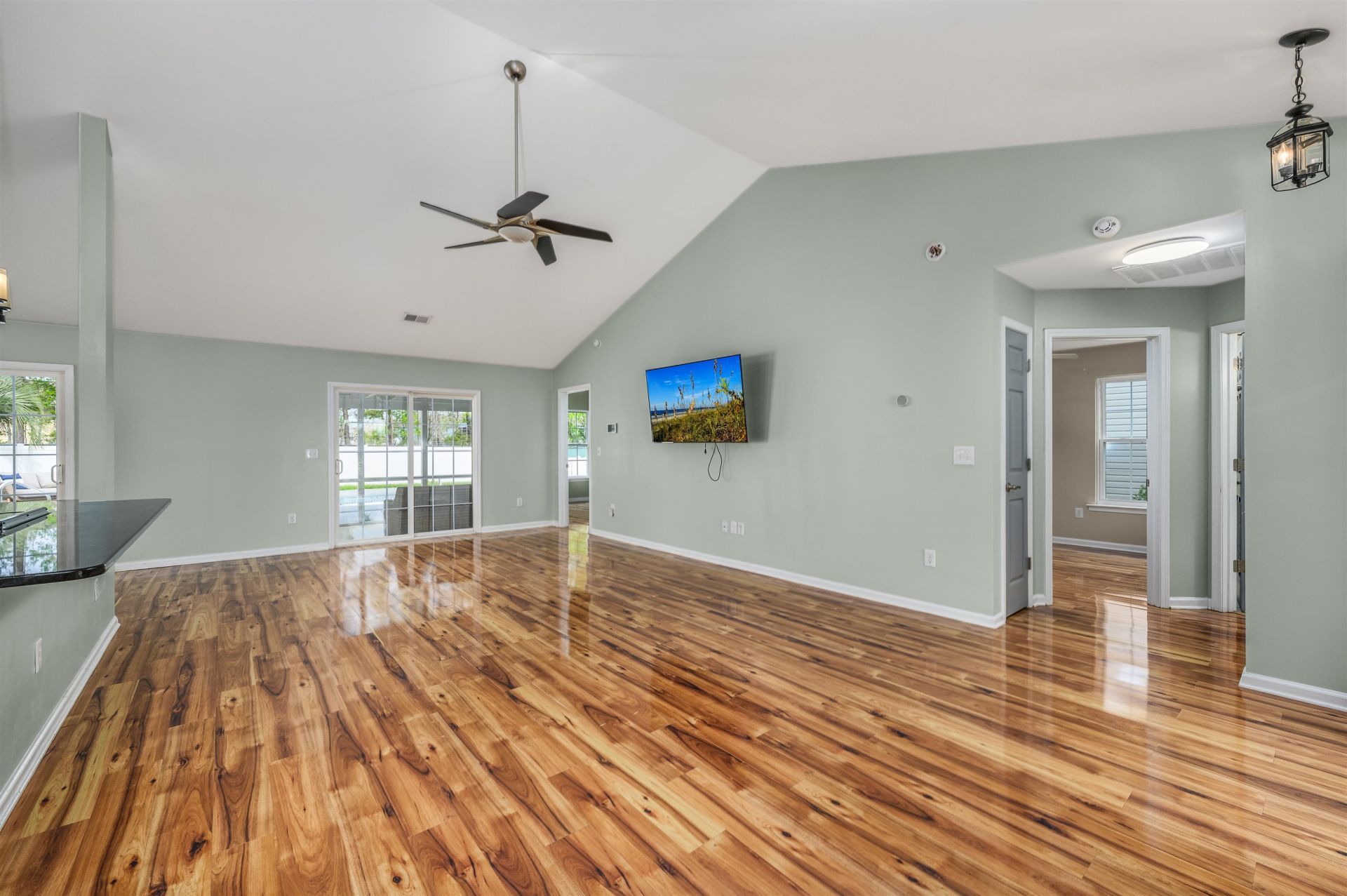 184 Somerworth Circle  Photo 10