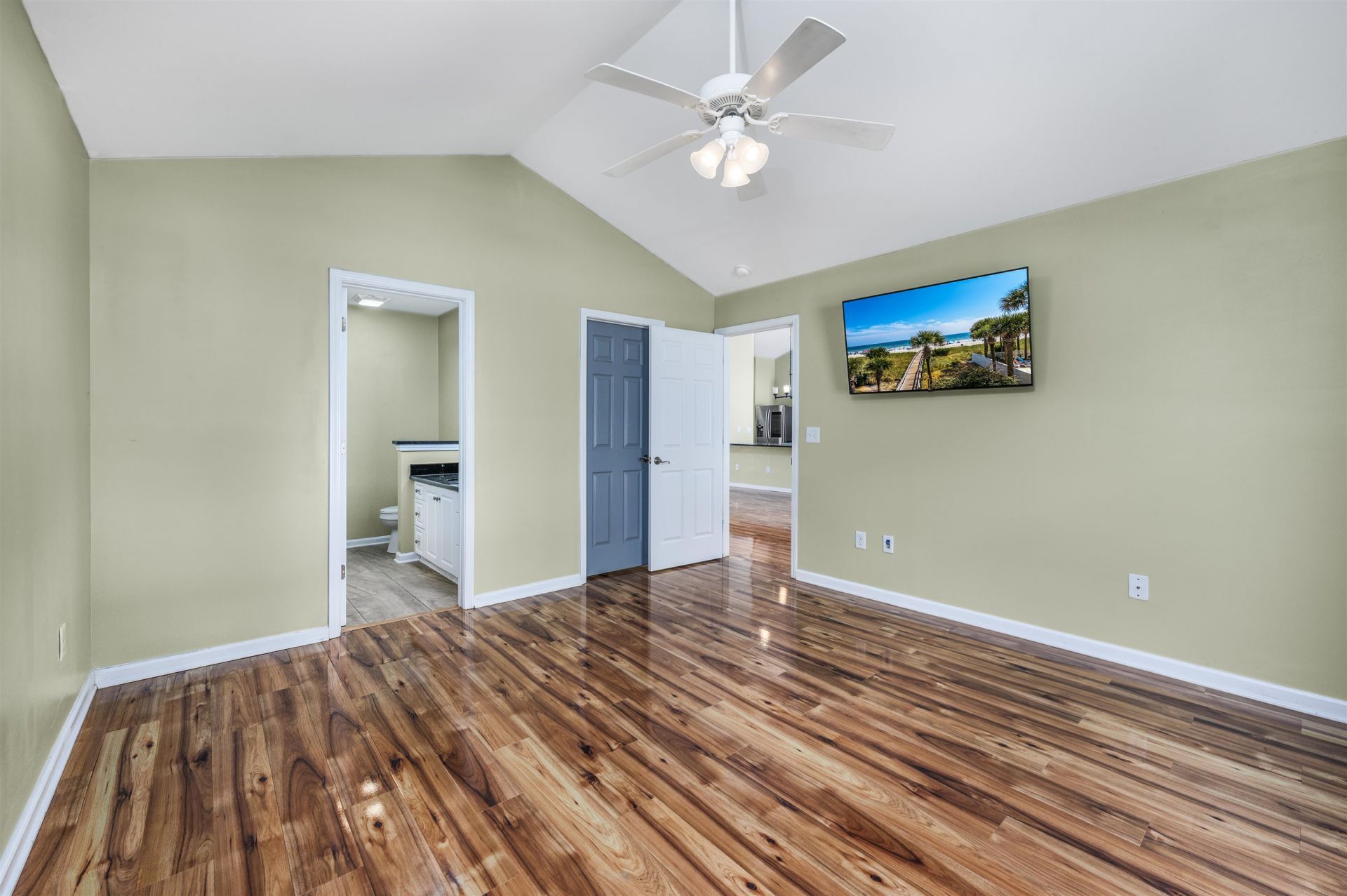 184 Somerworth Circle  Photo 18