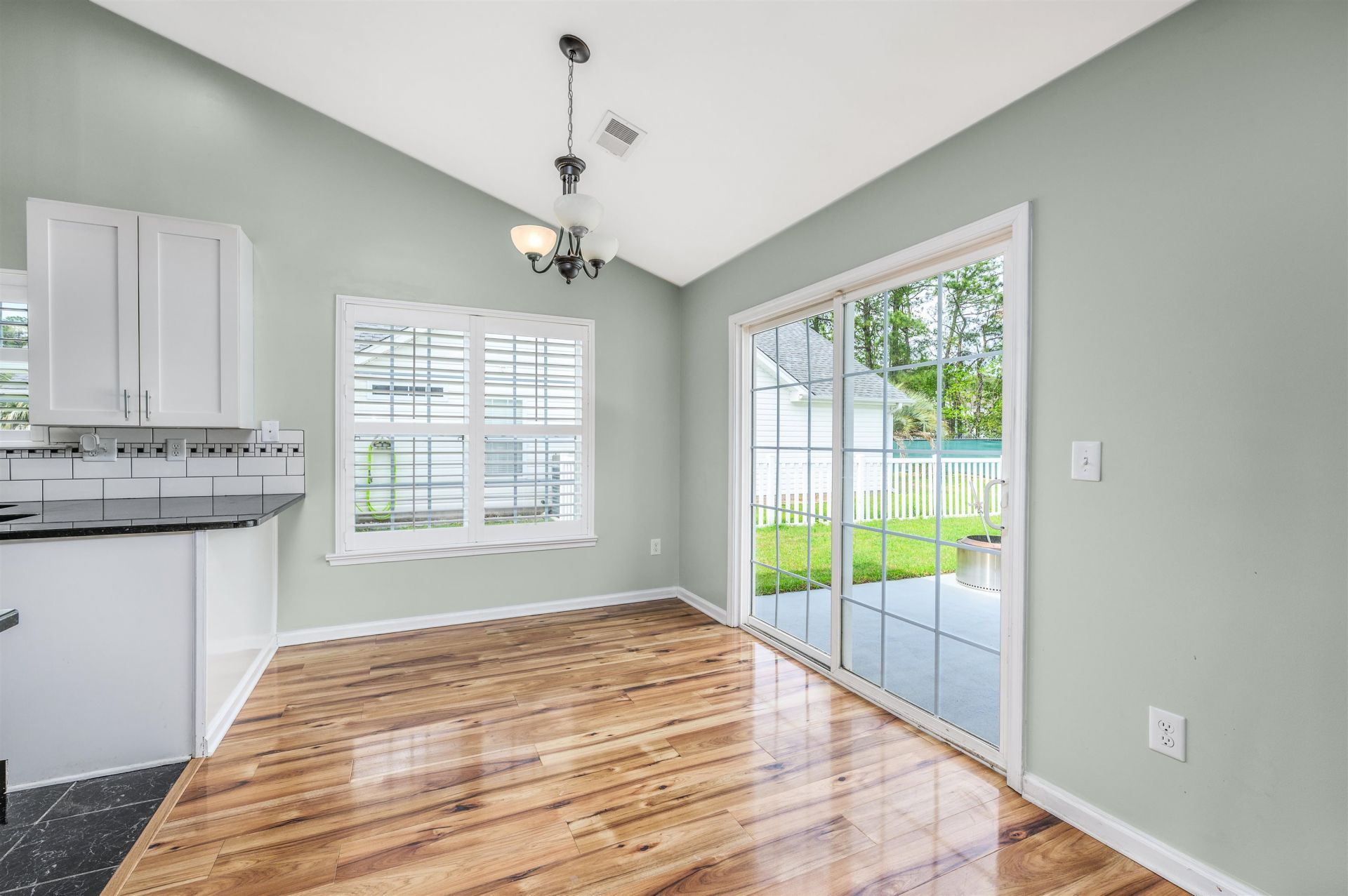 184 Somerworth Circle  Photo 27