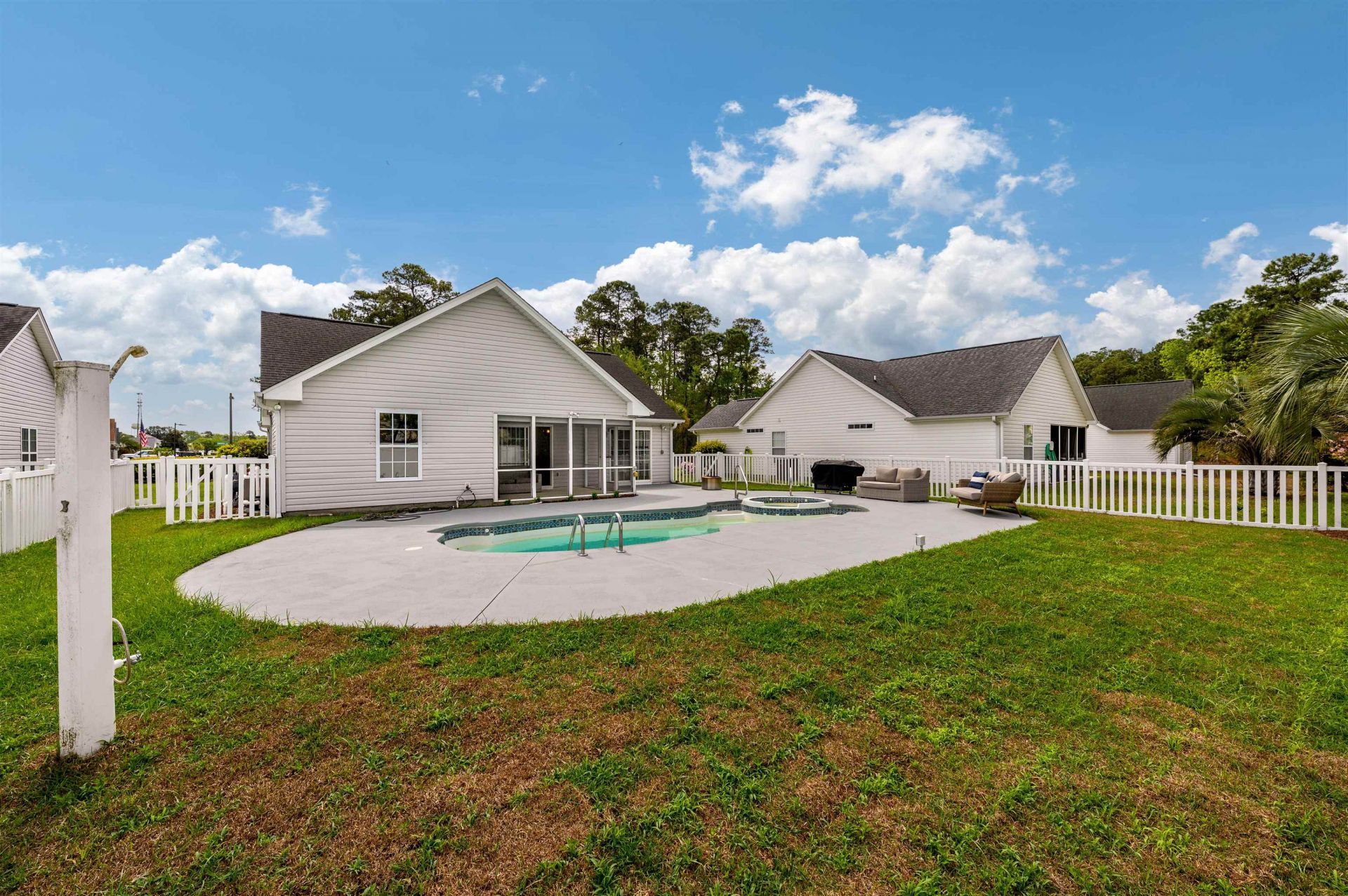 184 Somerworth Circle  Photo 30