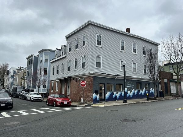 194-198 Bunker Hill St, Boston, MA 02129