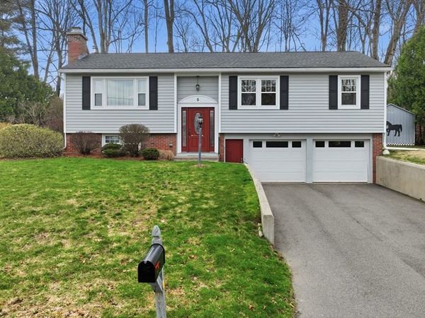 5 Westview Ter, Easthampton, MA 01027