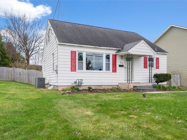 320 Myron Road , Syracuse, NY 13219