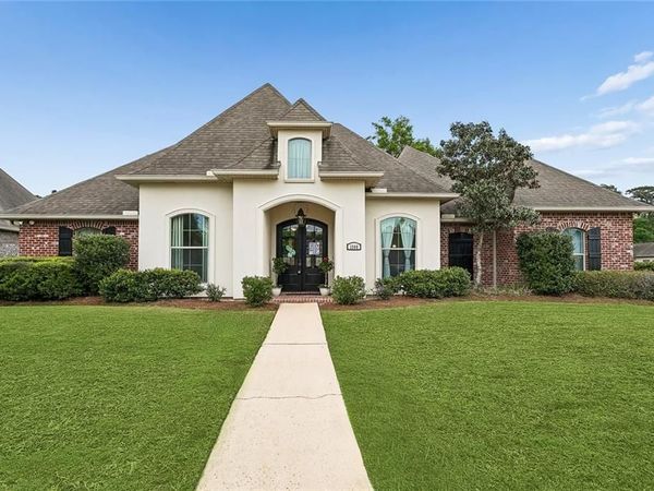 1300 AVENUE LACROIX, Covington, LA 70433