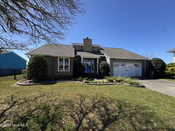 119 1st Street, Atlantic Beach, NC 28512