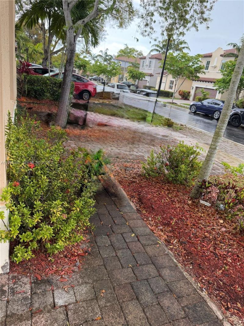 3951 NE 11th Dr, Homestead, FL 33033 Photo