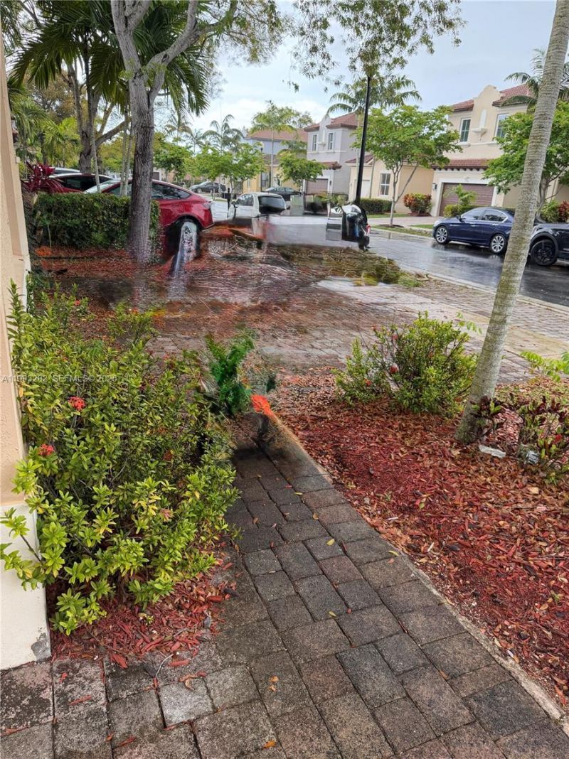 3951 NE 11th Dr, Homestead, FL 33033 Photo