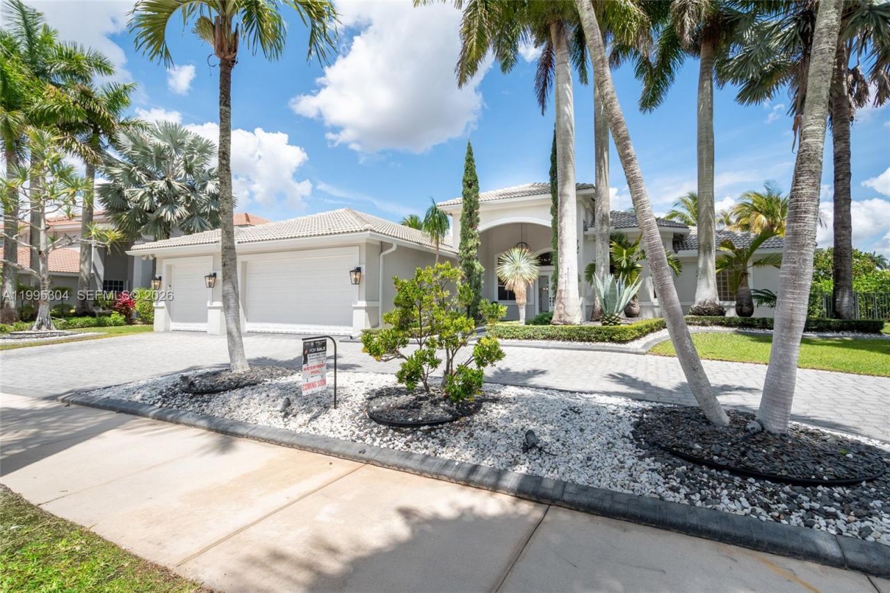 1396 Victoria Isle Dr, Weston, FL 33327 Photo