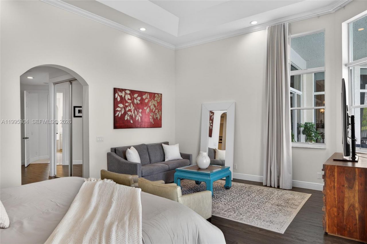 1396 Victoria Isle Dr, Weston, FL 33327 Photo