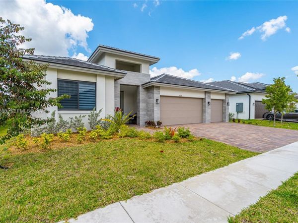 4528 SW 178th Ave , Miramar, FL 33029