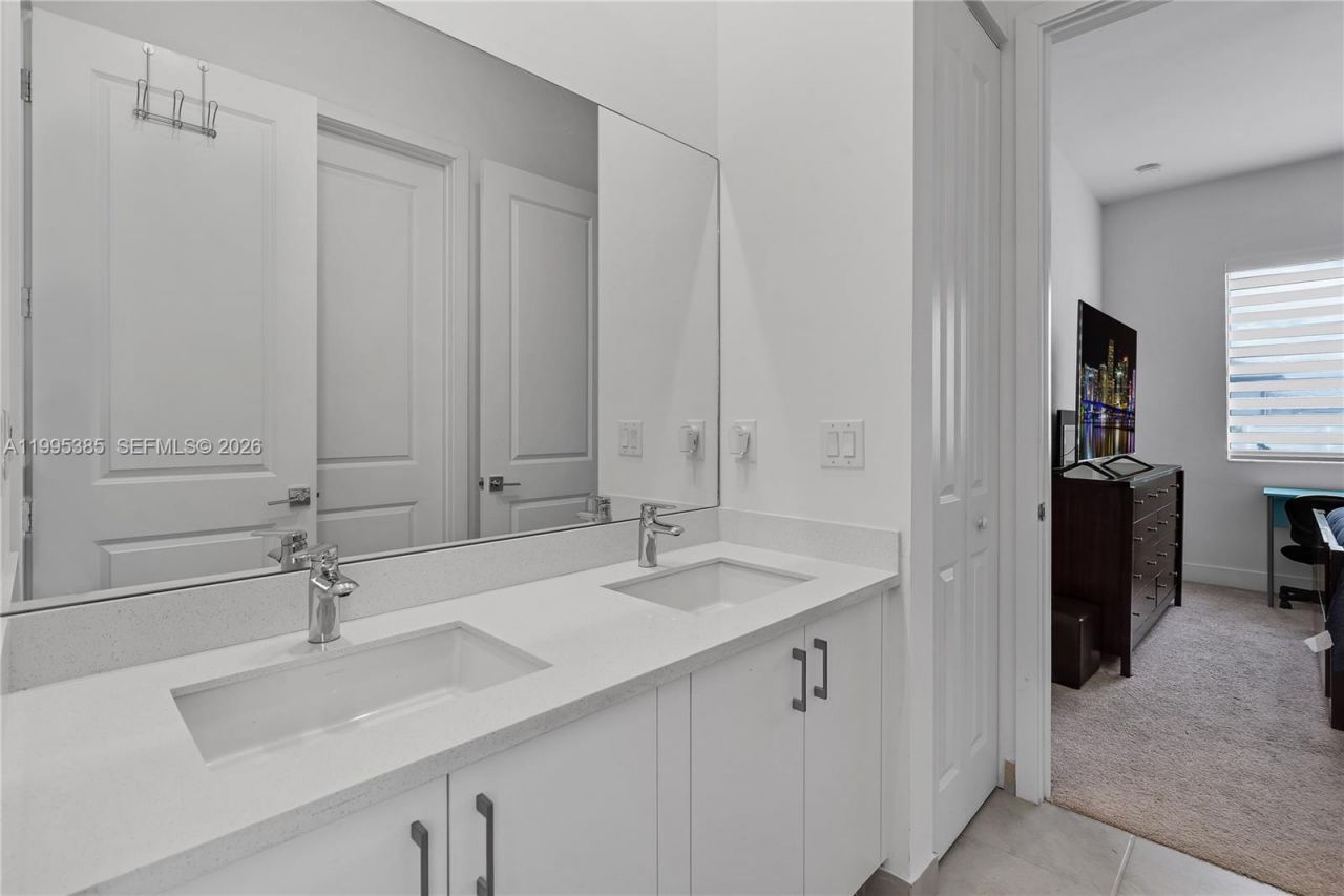 4528 SW 178th Ave, Miramar, FL 33029 Photo