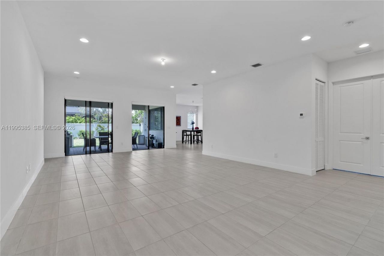 4528 SW 178th Ave , Miramar, FL 33029 Photo