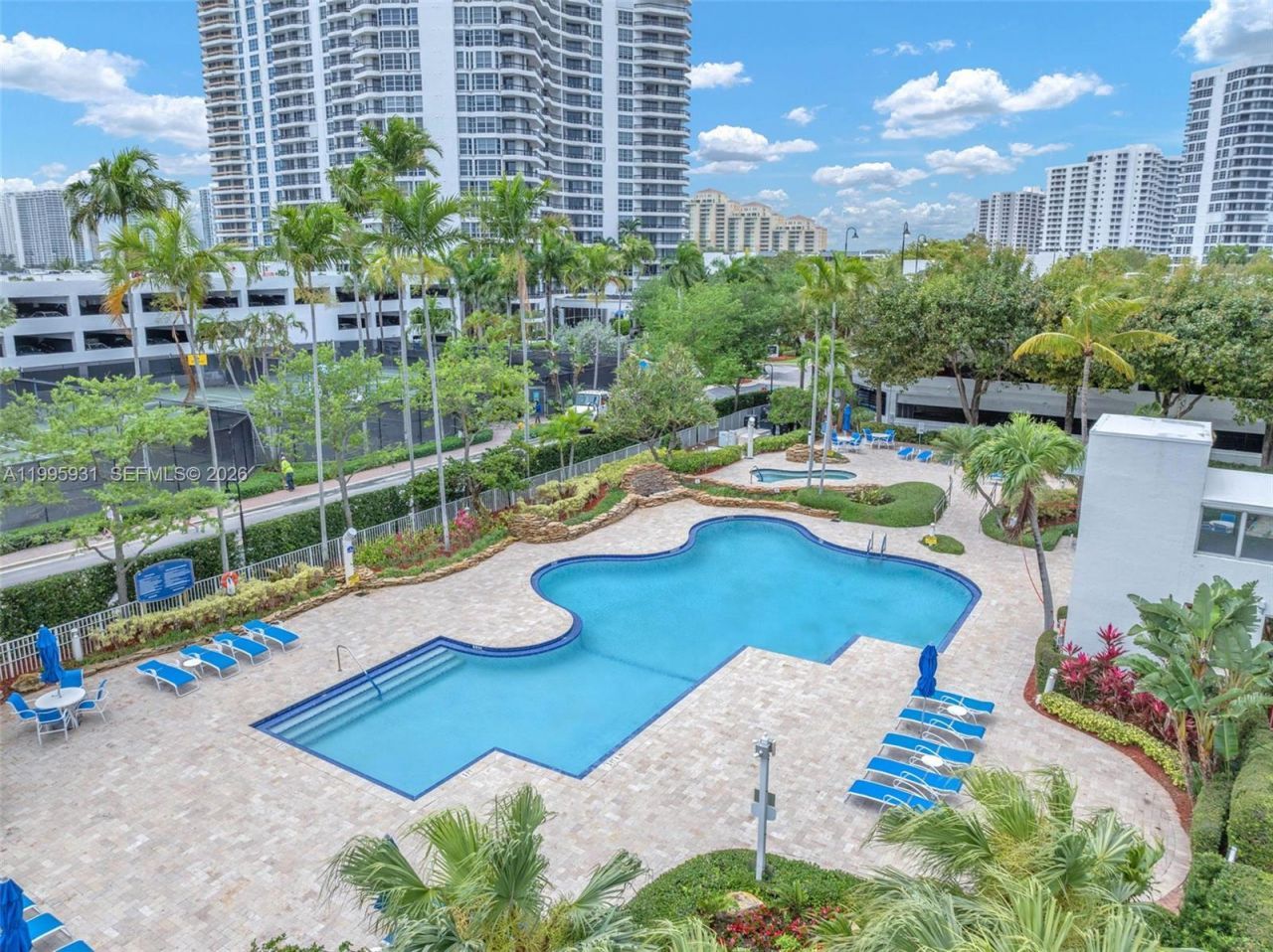 3500 Mystic Pointe Dr, Unit 3001, Aventura, FL 33180 Photo