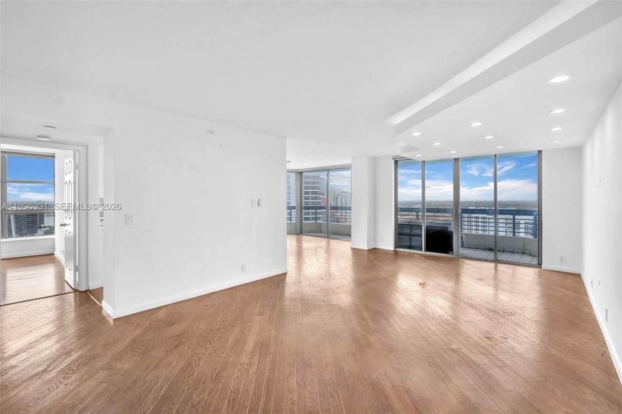 3500 Mystic Pointe Dr, Unit 3001, Aventura, FL 33180 Photo