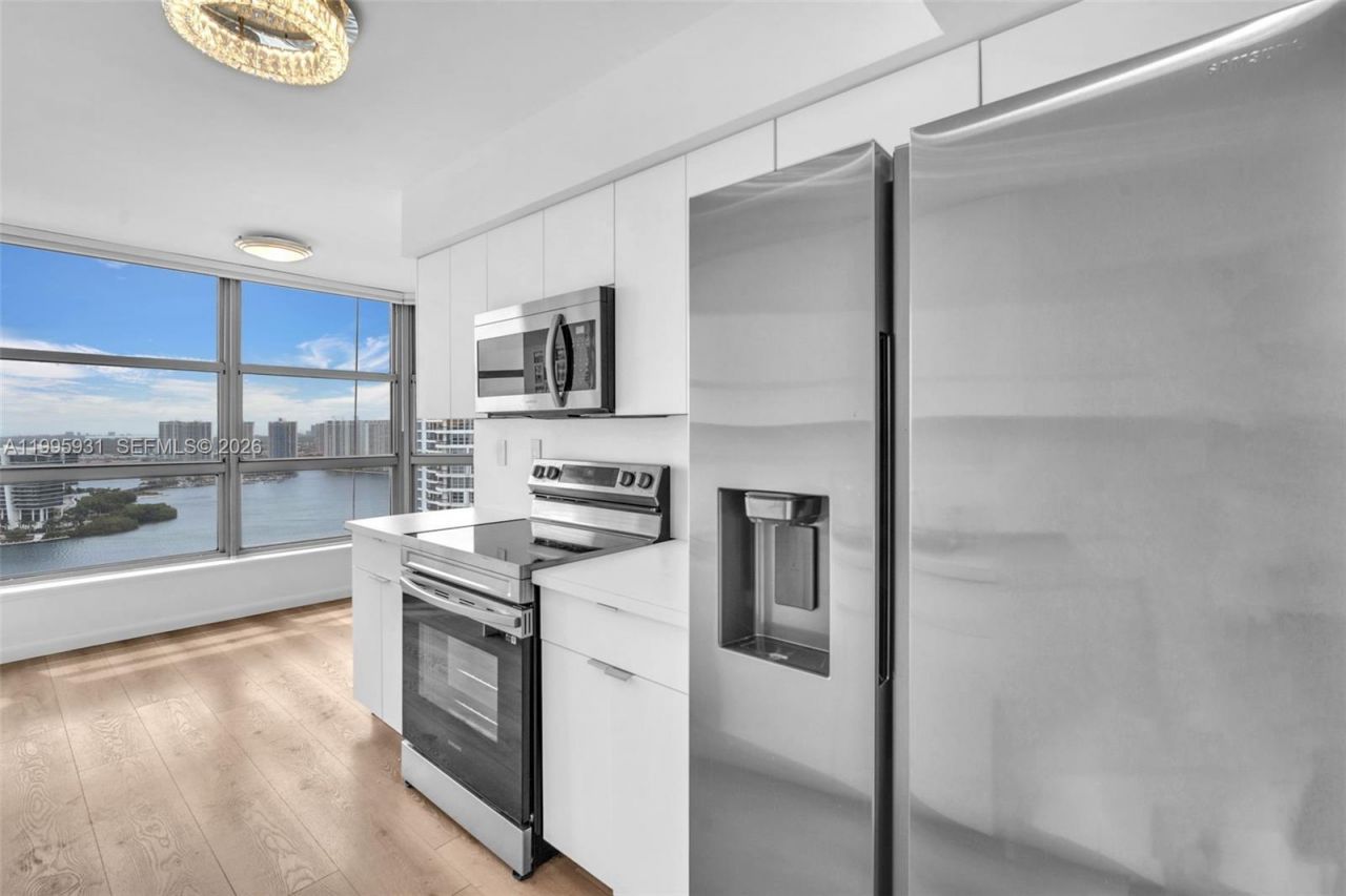 3500 Mystic Pointe Dr, Unit 3001, Aventura, FL 33180 Photo