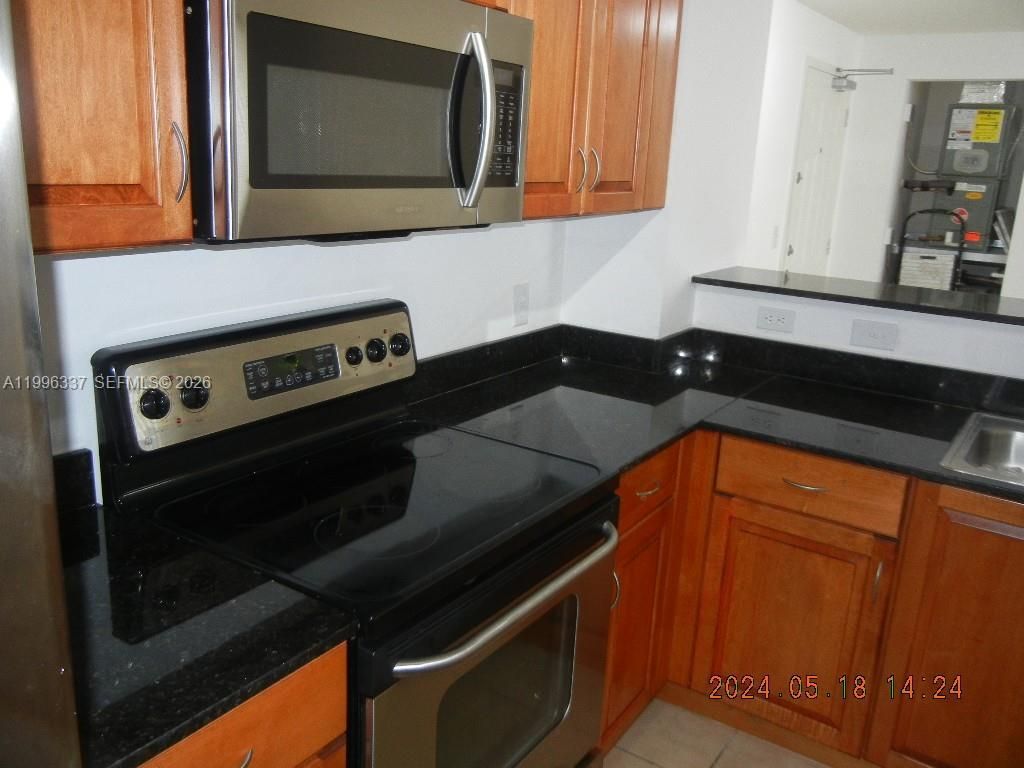 215 SW 42nd Ave, Unit PH07, Miami, FL 33134 Photo