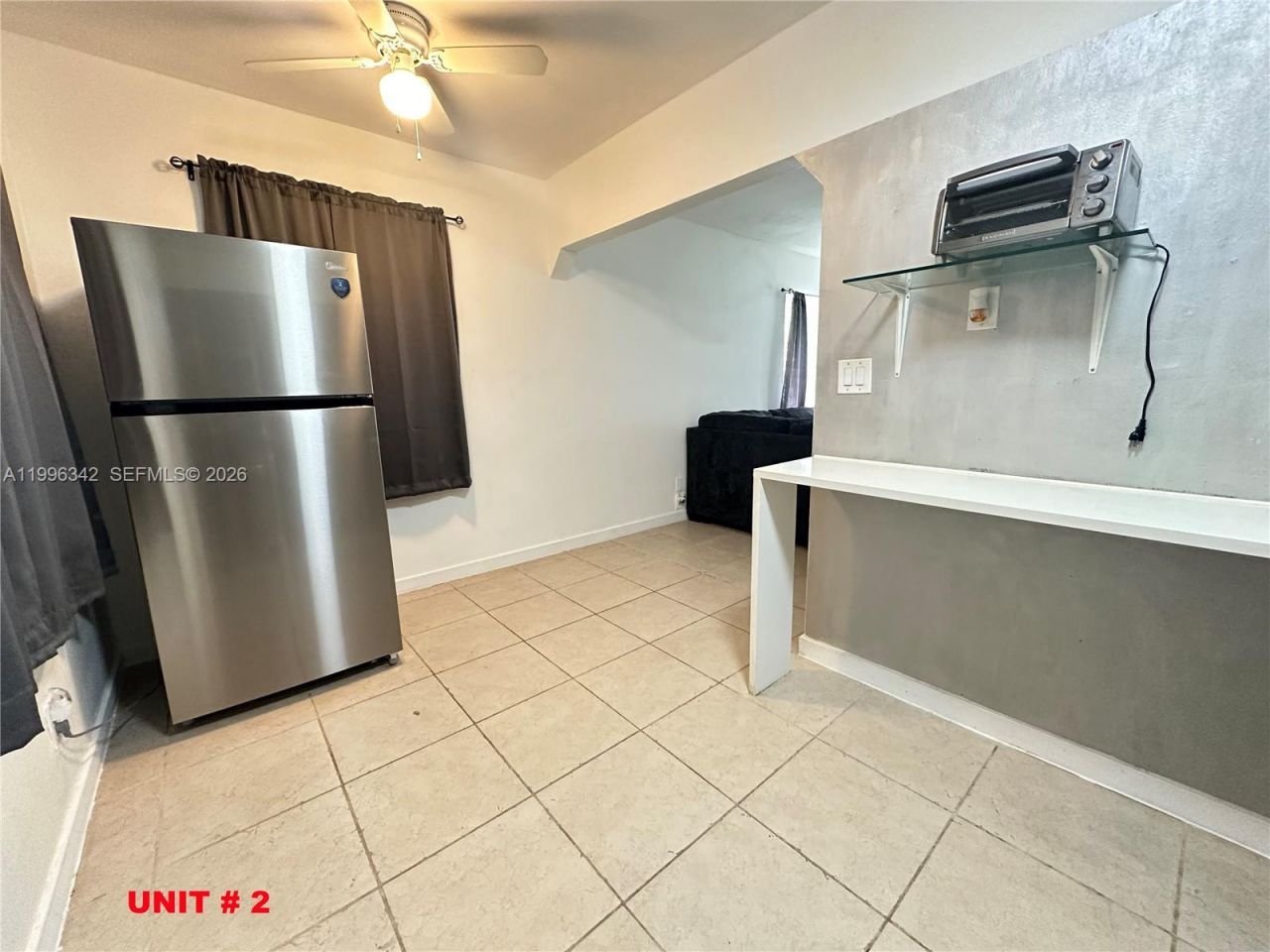 809 NE 2nd St , Unit 2, Hallandale Beach, FL 33009 Photo