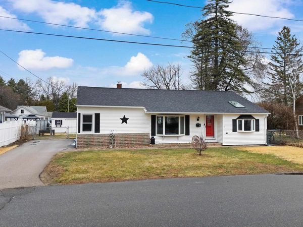 39 Ann Avenue, Manchester, NH 03102