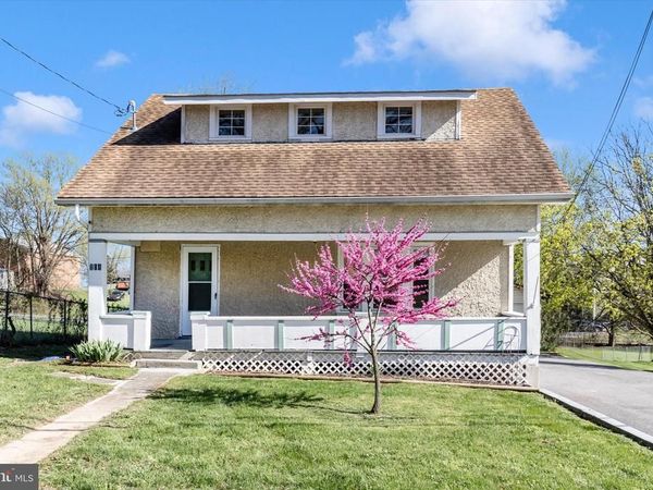 104 POTATO HILL STREET, HEDGESVILLE, WV 25427