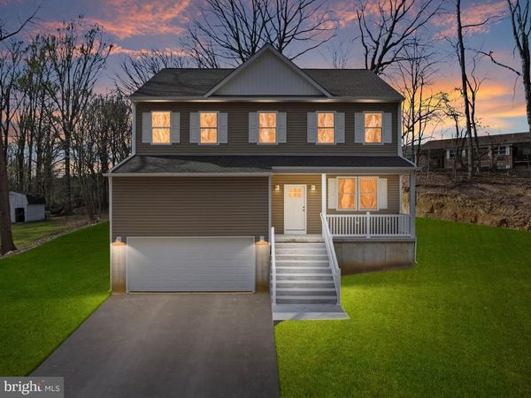 48 FARRIER AVENUE , BLACKWOOD, NJ 08012